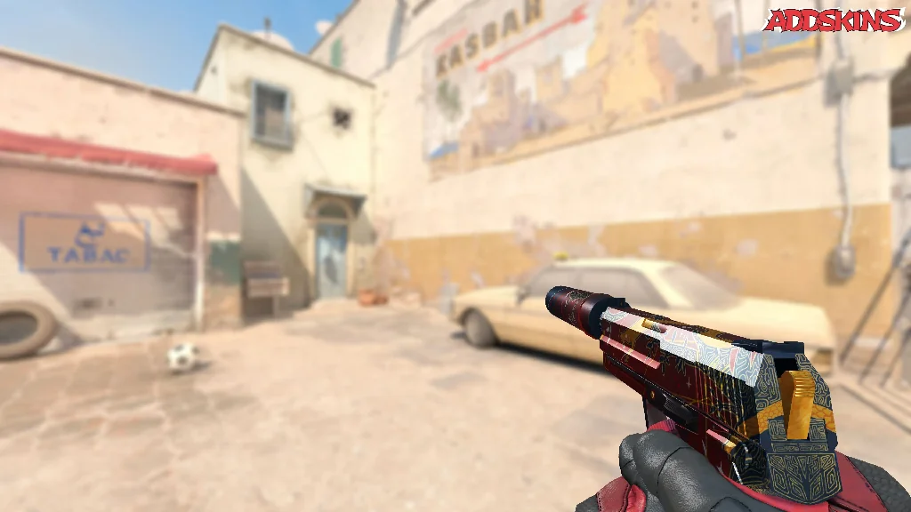 USP-S | The Traitor holding