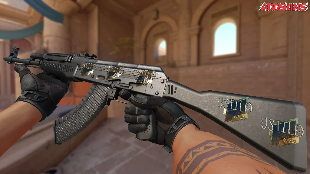 Sticker | USTILO (Gold) | Boston 2018 inspecting