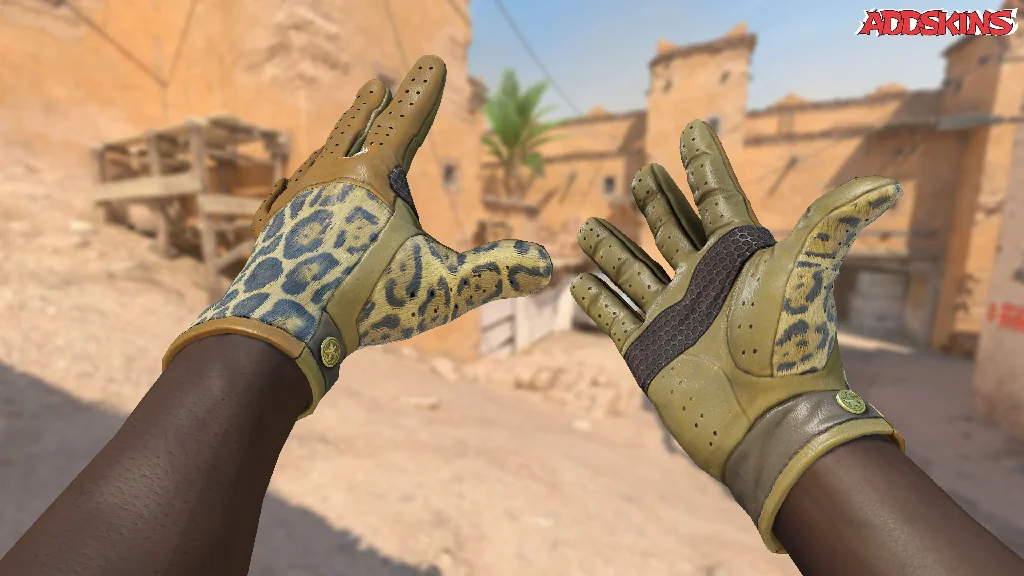 ★ Driver Gloves | Queen Jaguar inspecting