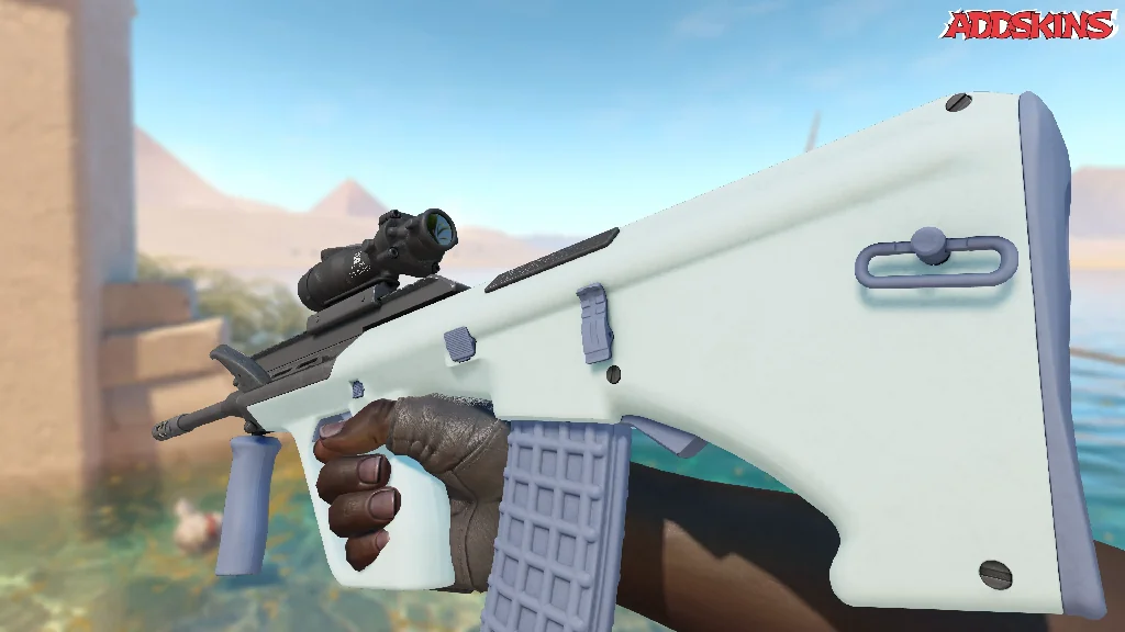 AUG | Storm inspecting