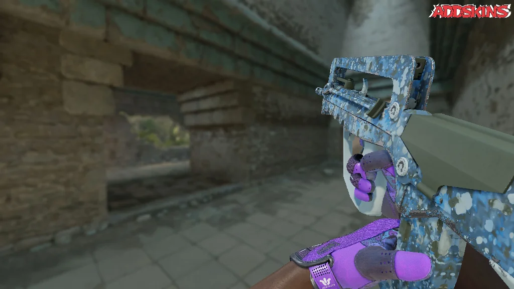 FAMAS | Cyanospatter reloading