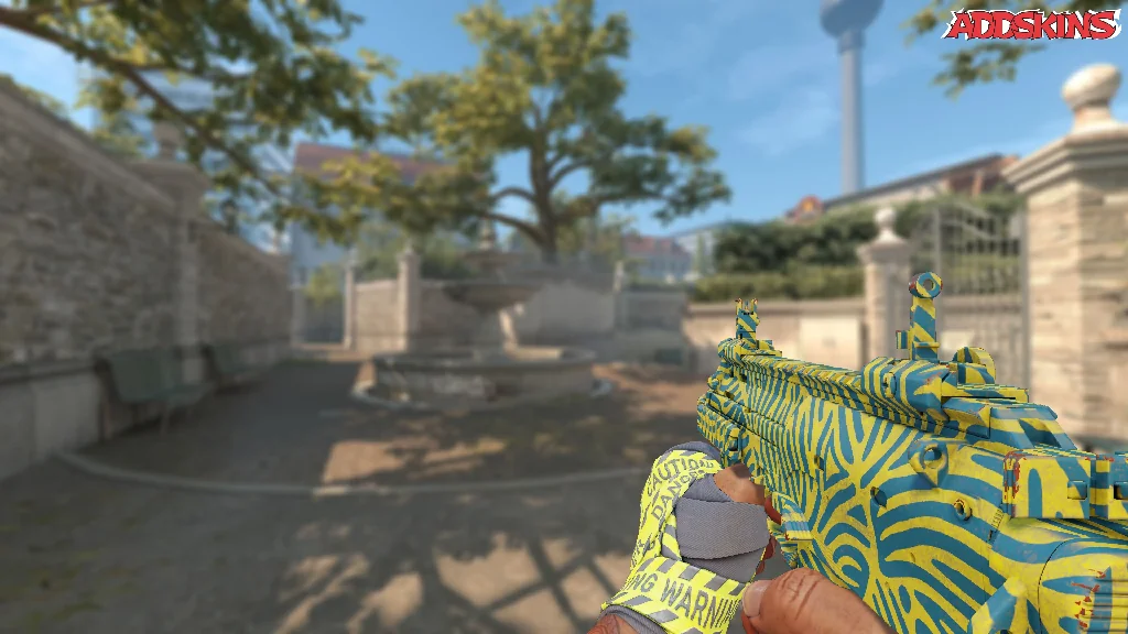 MP7 | Akoben holding