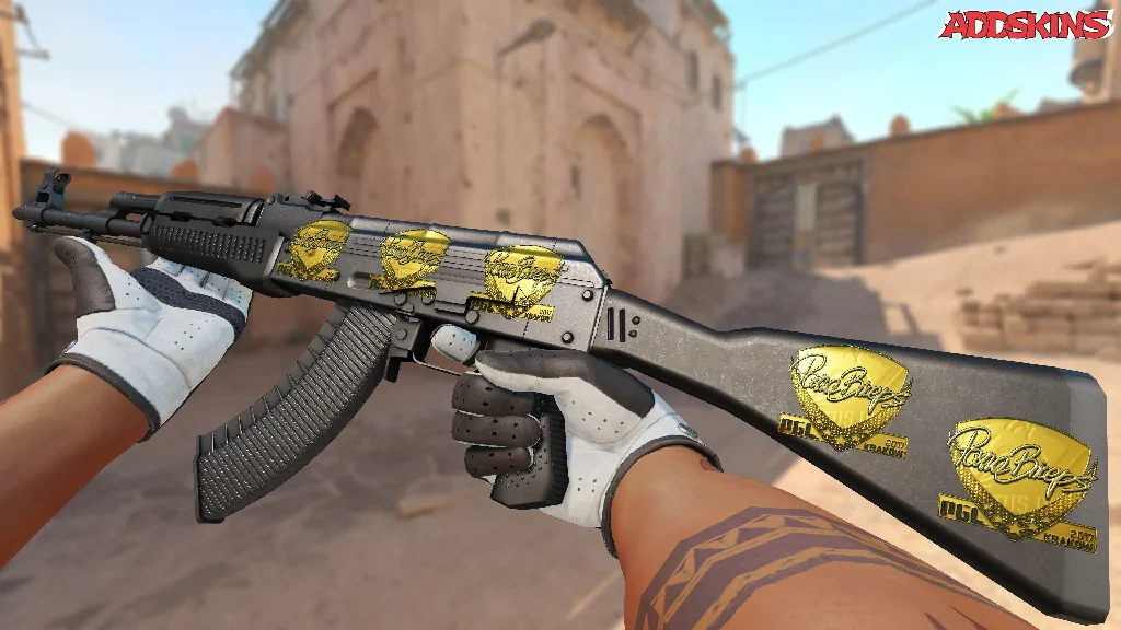 Sticker | pashaBiceps (Gold) | Krakow 2017 inspecting