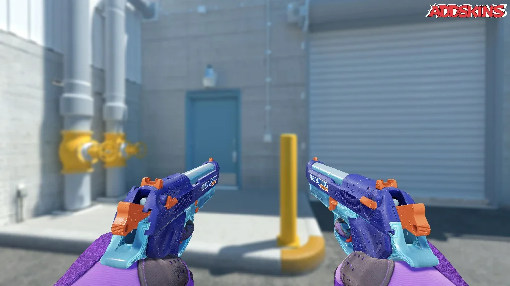 Dual Berettas | Hydro Strike holding