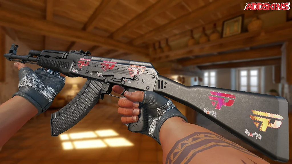 Sticker | paiN Gaming (Holo) | Paris 2023 inspecting