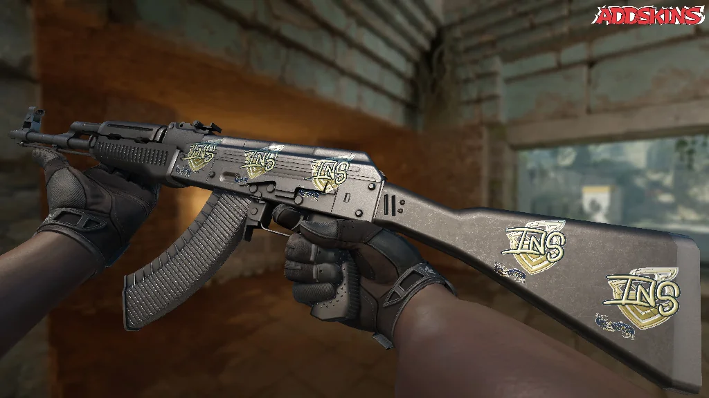 Sticker | INS (Gold) | Paris 2023 inspecting