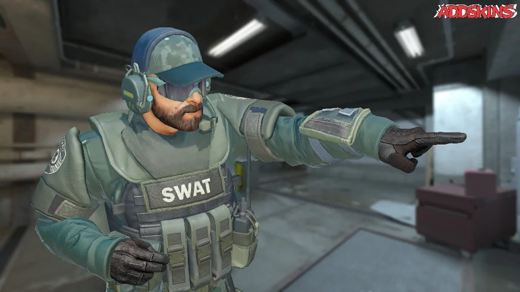 Sergeant Bombson | SWAT pose-2