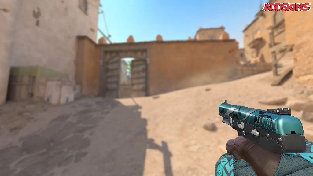 Five-SeveN | Fowl Play holding