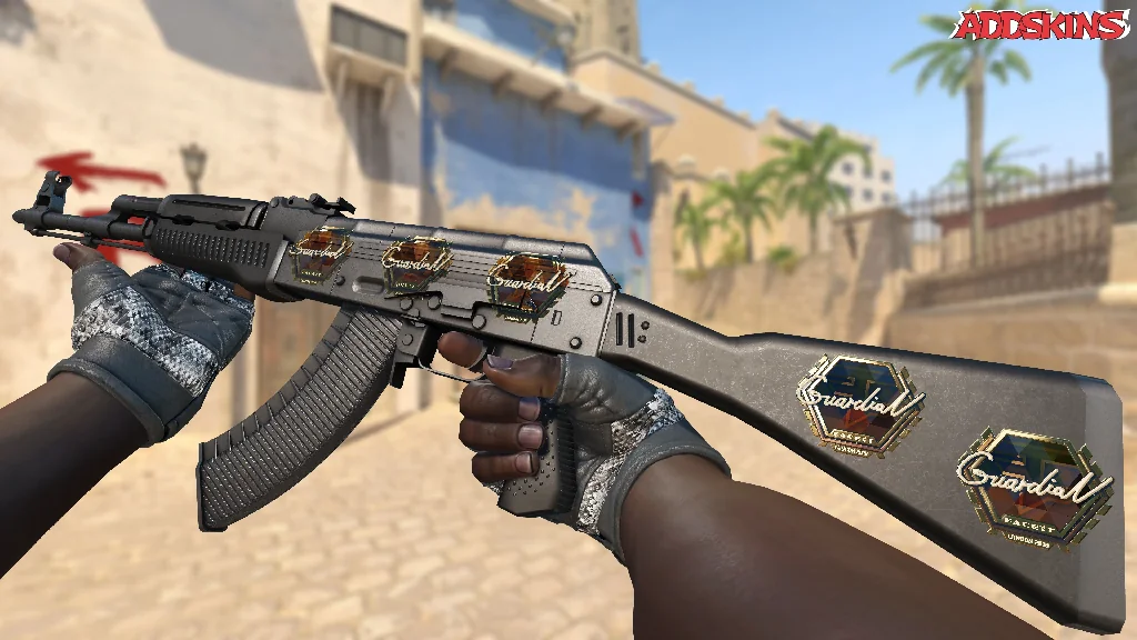 Sticker | GuardiaN (Gold) | London 2018 inspecting