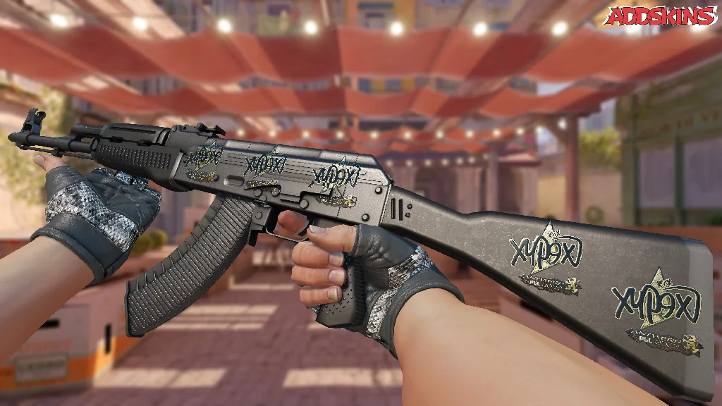 Sticker | Xyp9x (Gold) | Antwerp 2022 inspecting