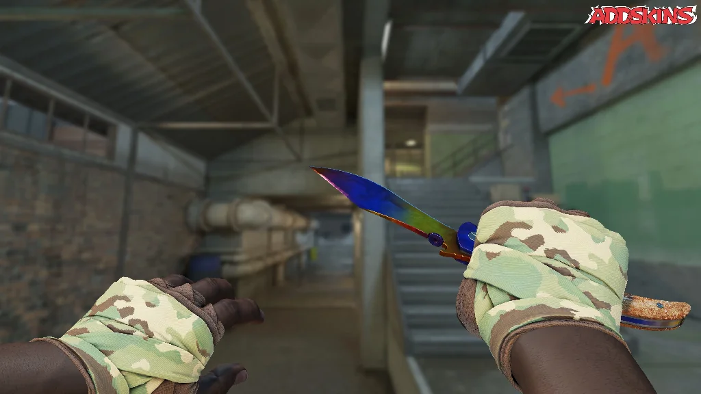 ★ Navaja Knife | Marble Fade holding