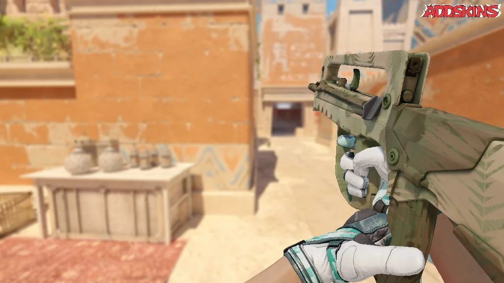 FAMAS | Palm reloading