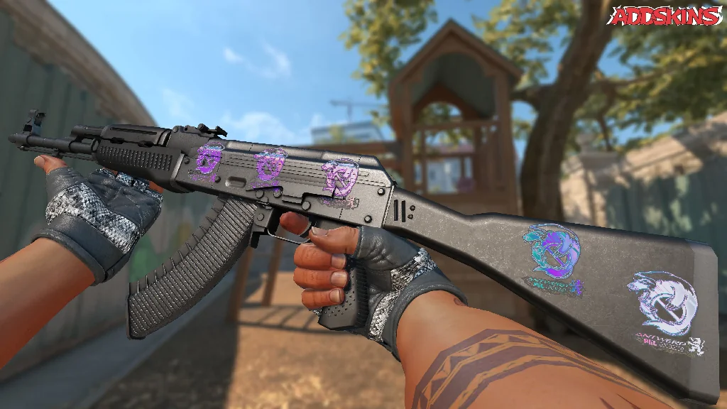 Sticker | Outsiders (Holo) | Antwerp 2022 inspecting