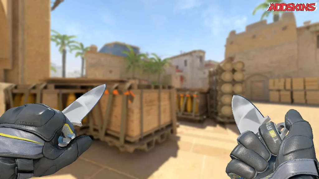 ★ Shadow Daggers | Urban Masked holding