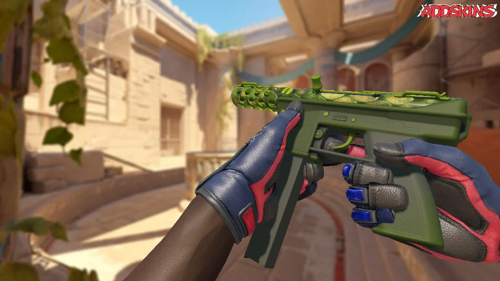 Tec-9 | Garter-9 inspecting