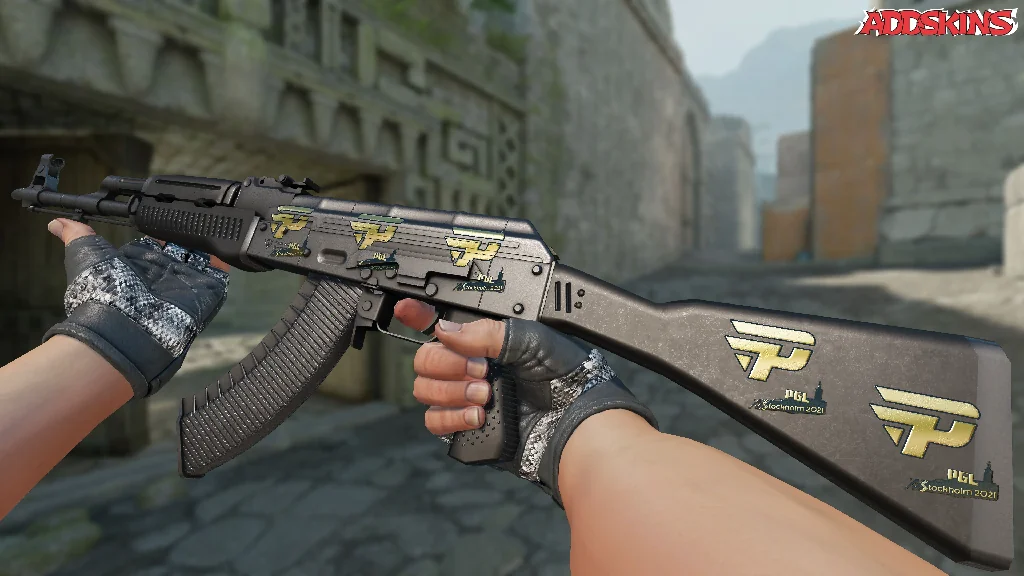 Sticker | paiN Gaming (Gold) | Stockholm 2021 inspecting