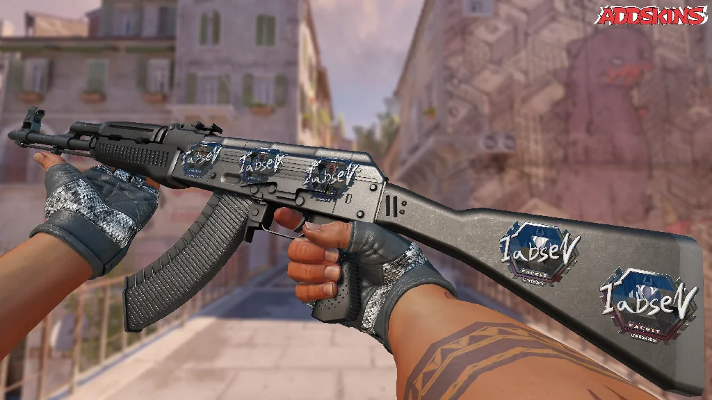 Sticker | tabseN (Foil) | London 2018 inspecting