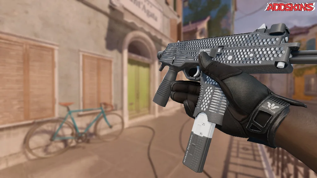 MP9 | Featherweight inspecting