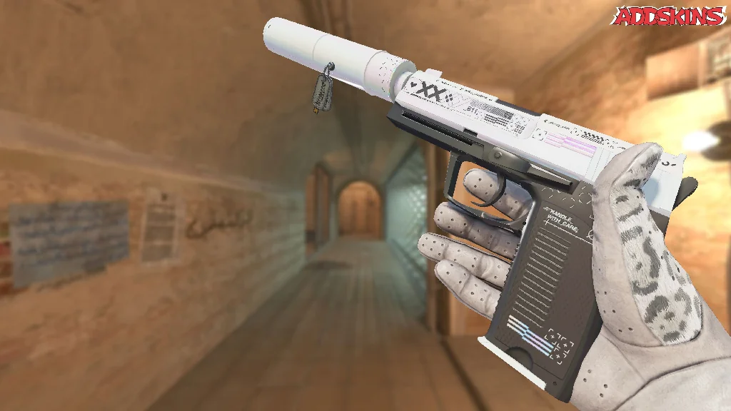 Charm | Austin 2025 Highlight | Pistol King inspecting