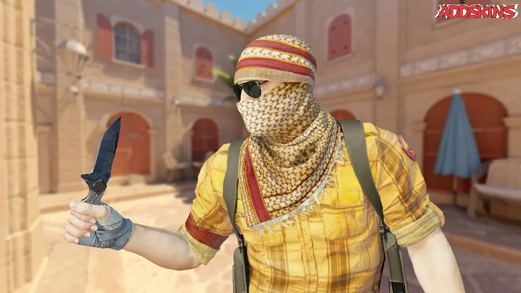 ★ Nomad Knife | Blue Steel pose-2