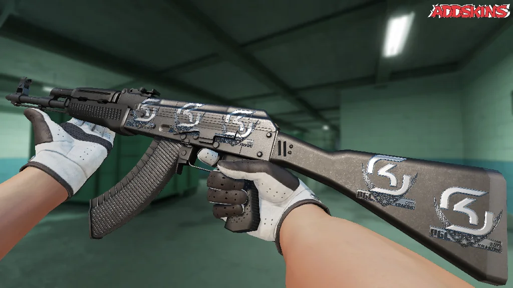 Sticker | SK Gaming (Foil) | Krakow 2017 inspecting