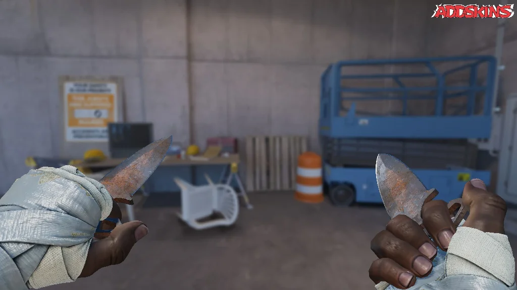 ★ Shadow Daggers | Rust Coat holding
