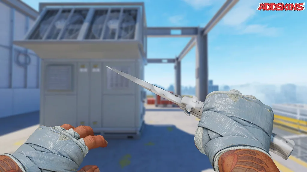 ★ Stiletto Knife | Urban Masked holding