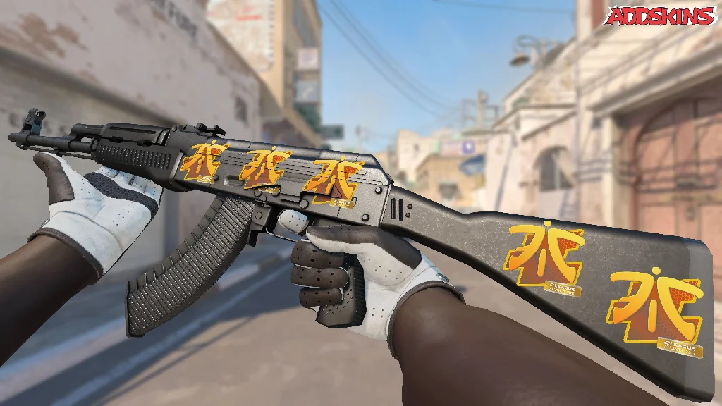 Sticker | Fnatic | Atlanta 2017 inspecting