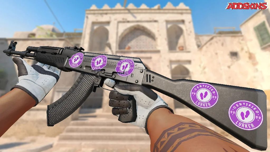 Sticker | The Lurker inspecting