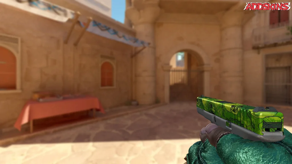 Glock-18 | Nuclear Garden holding