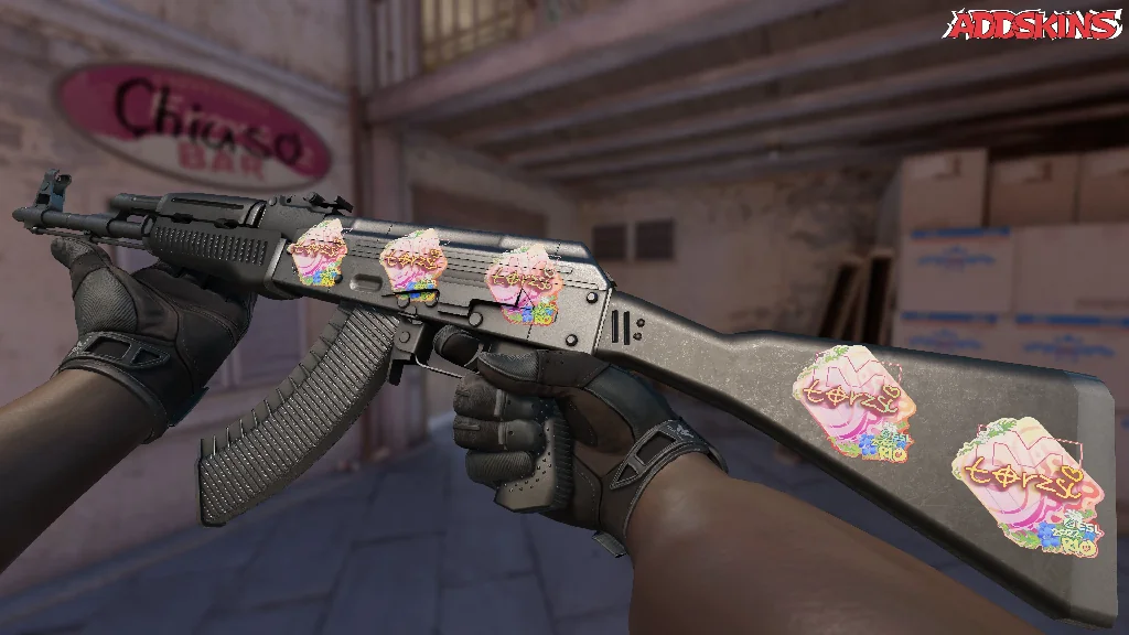 Sticker | torzsi (Holo) | Rio 2022 inspecting