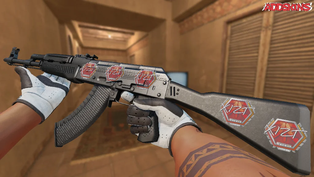 Sticker | Xizt | London 2018 inspecting