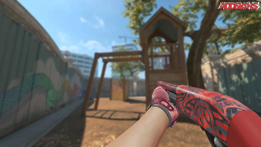 Sawed-Off | Crimson Batik holding