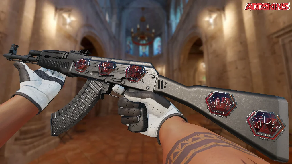 Sticker | NiKo (Foil) | London 2018 inspecting