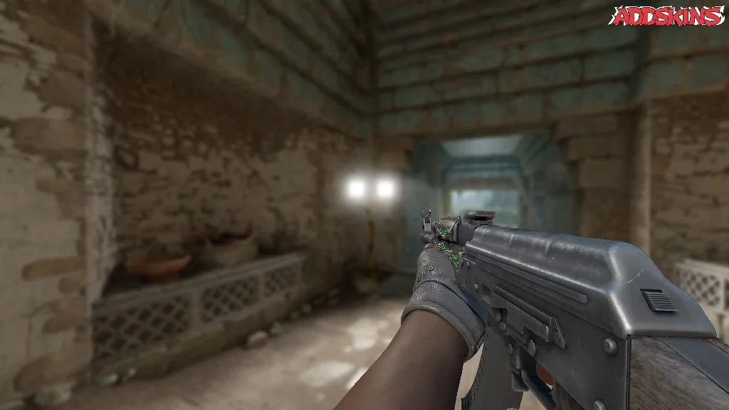 AK-47 | Emerald Pinstripe holding