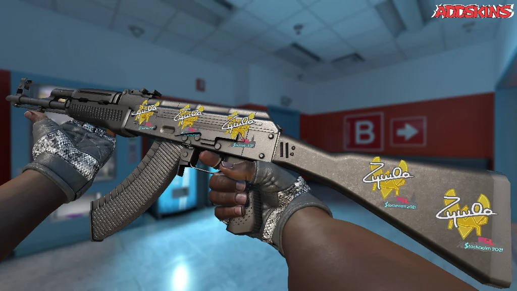 Sticker | ZywOo | Stockholm 2021 inspecting