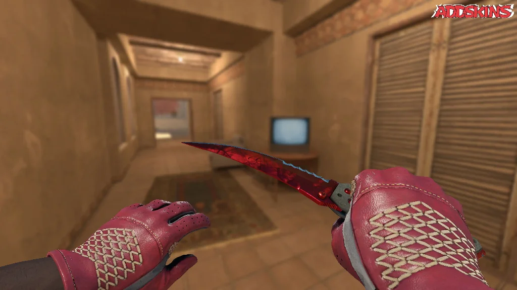★ Flip Knife | Doppler Ruby holding