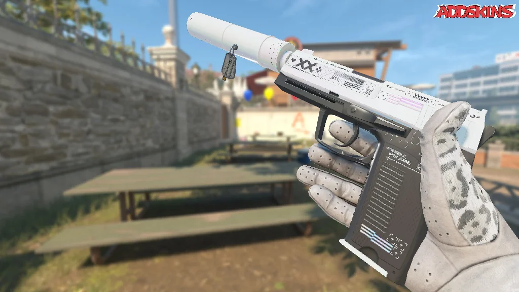 Charm | Budapest 2025 Highlight | flameZ vs FaZe on Dust II inspecting