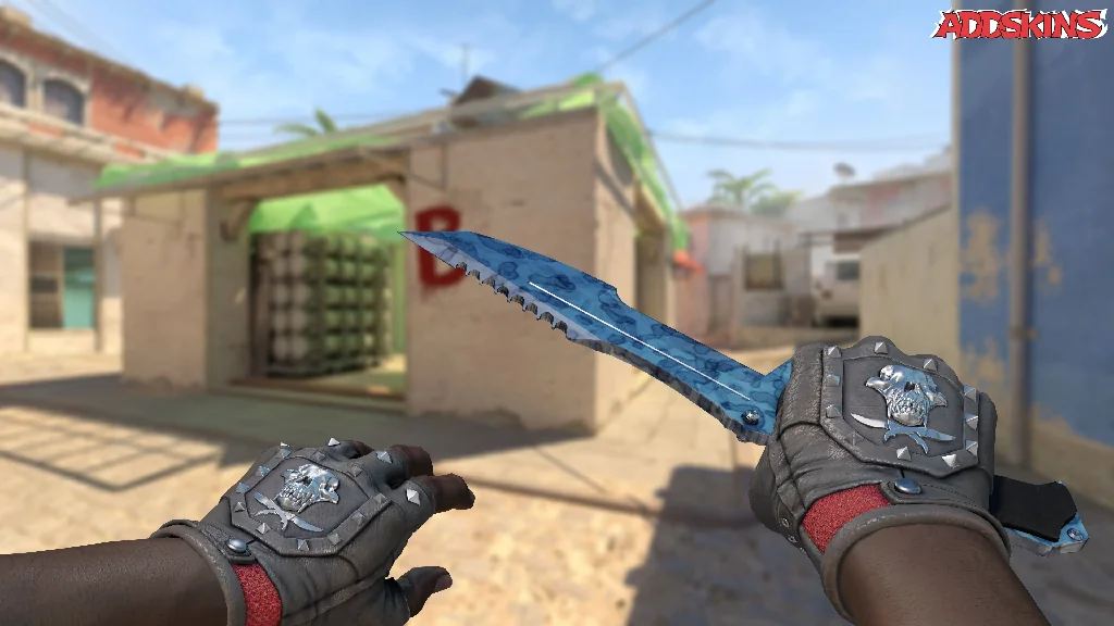 ★ Huntsman Knife | Stained holding
