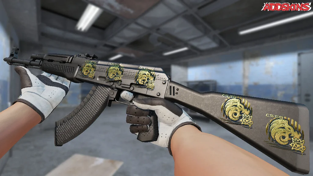 Sticker | North (Gold) | 2020 RMR inspecting