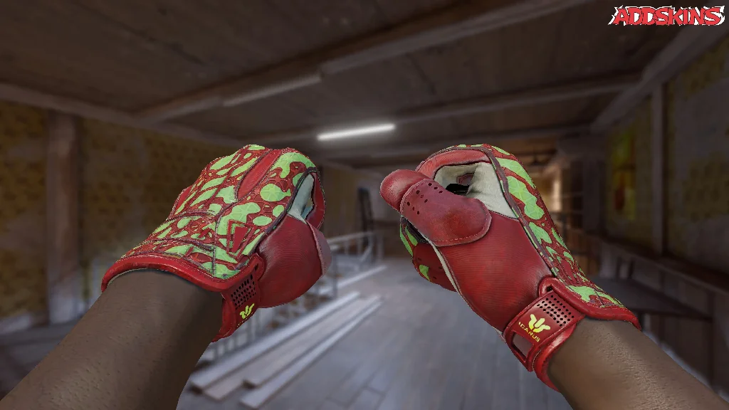 ★ Sport Gloves | Bronze Morph holding