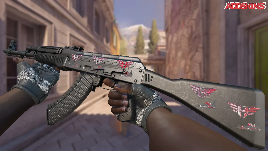 Sticker | Heroic (Holo) | Stockholm 2021 inspecting