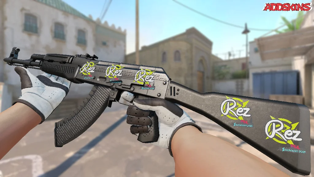 Sticker | REZ | Stockholm 2021 inspecting