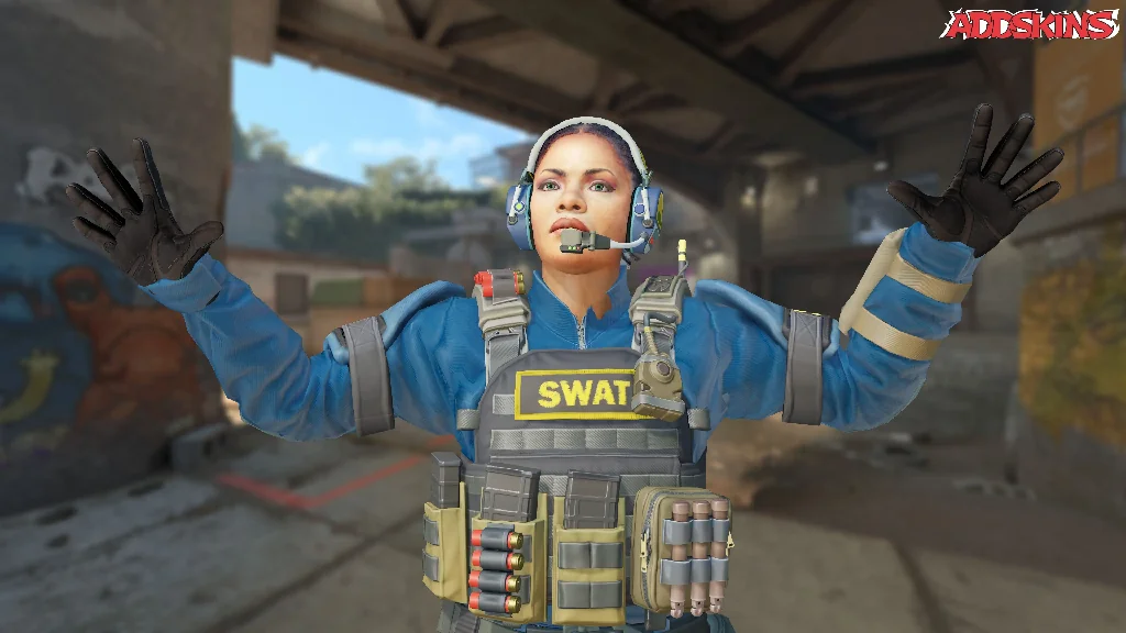 Cmdr. Mae 'Dead Cold' Jamison | SWAT pose-1