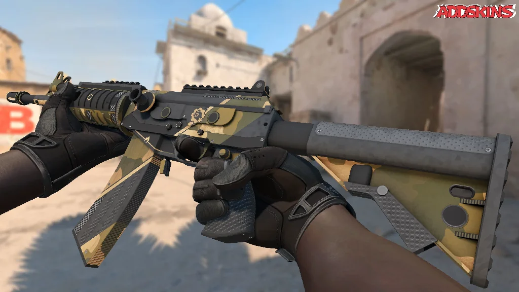 Galil AR | Black Sand inspecting