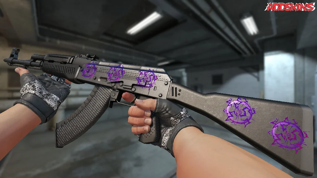 Sticker | Bolt Energy (Foil) inspecting