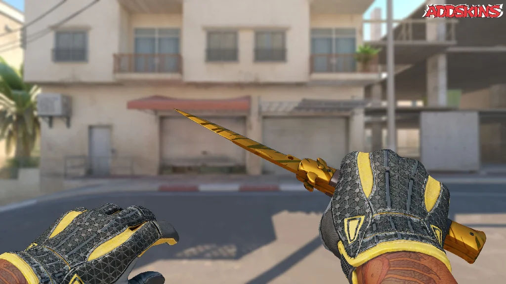★ Stiletto Knife | Tiger Tooth holding