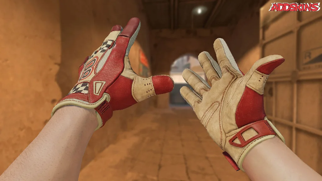 ★ Sport Gloves | Red Racer inspecting