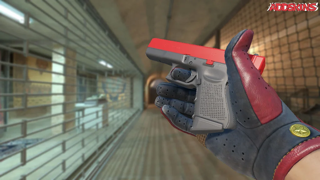 Glock-18 | Candy Apple inspecting