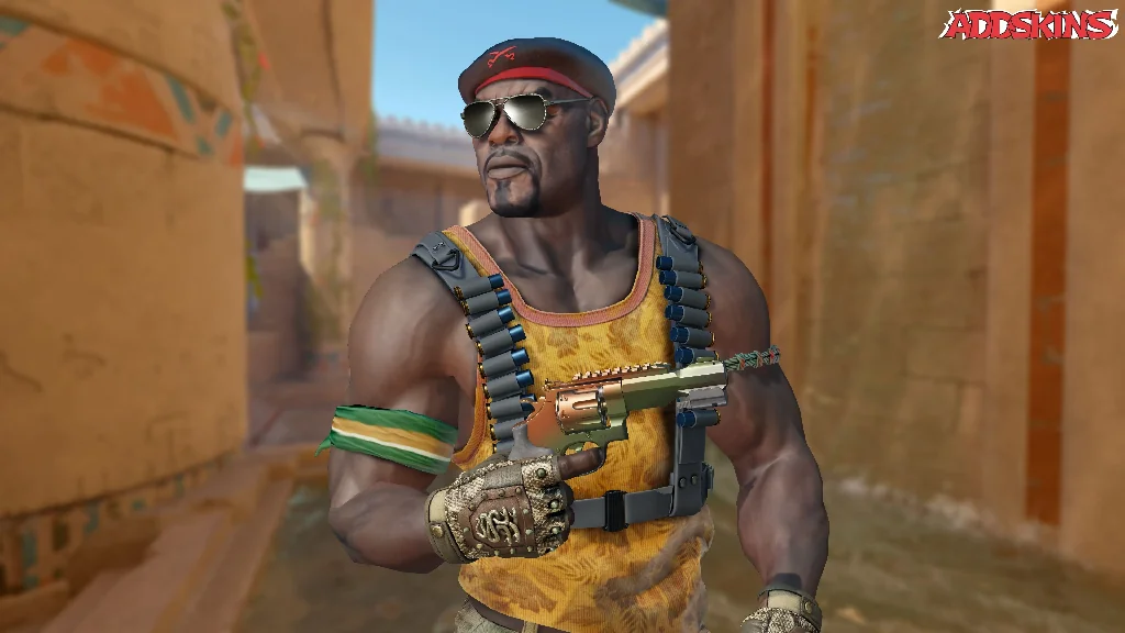 R8 Revolver | Amber Fade pose-1